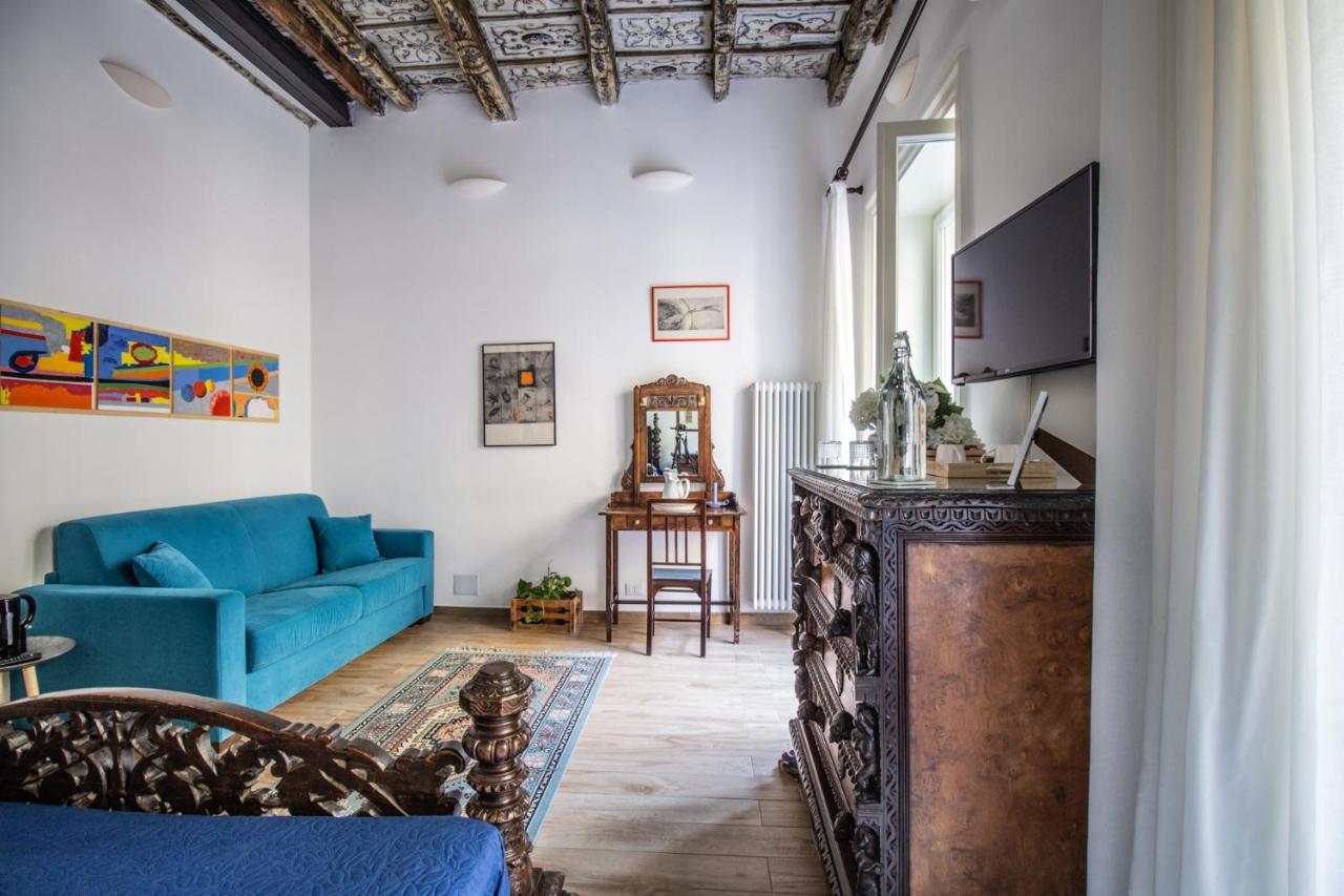Palazzo Ragusi - Locazioni Turistiche Panzió Palermo Kültér fotó