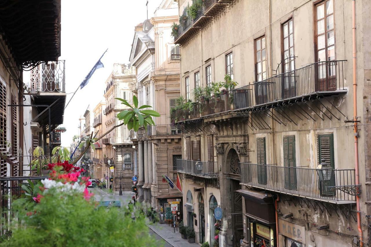 Palazzo Ragusi - Locazioni Turistiche Panzió Palermo Kültér fotó
